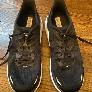 Hoka one clifton 8 womens running shoe